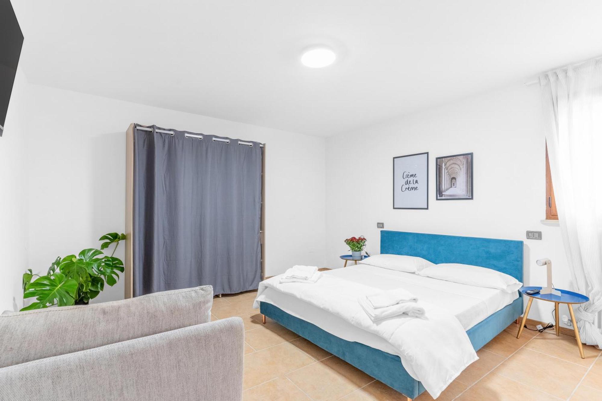 -Free Pool And Parking- Garda House Apartments Castelnuovo del Garda Exterior foto