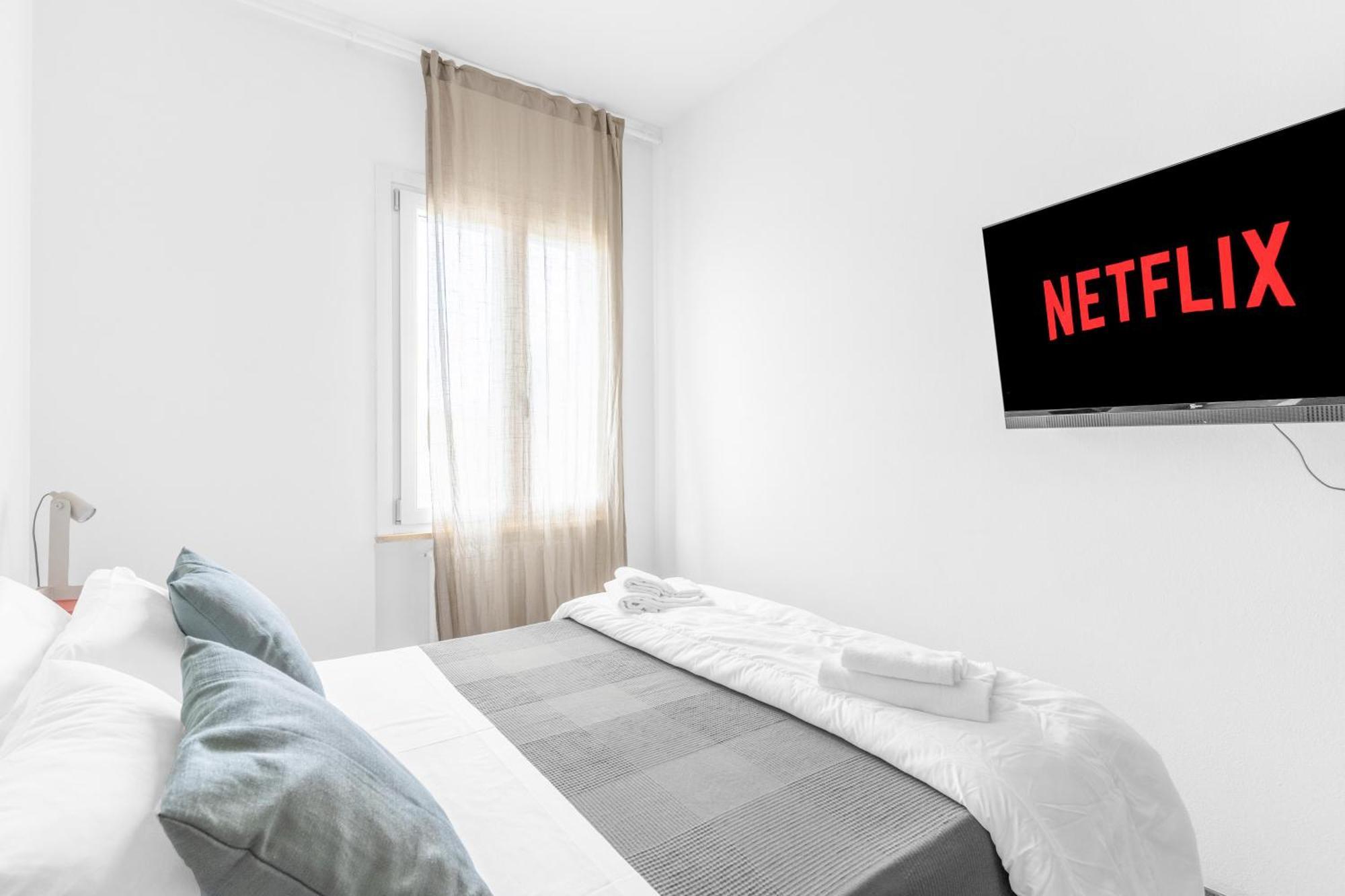 -Free Pool And Parking- Garda House Apartments Castelnuovo del Garda Exterior foto